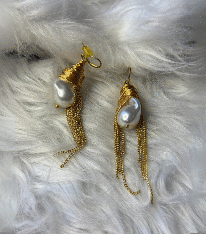 Pearlcrest Drop Earrings