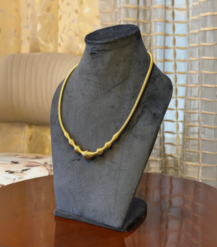 Sculpted Grace Neckpiece