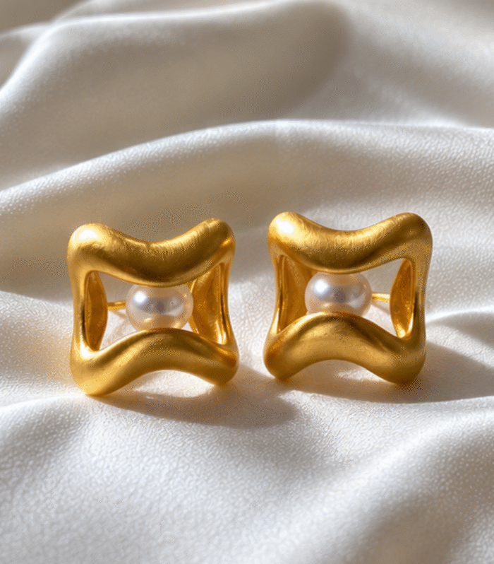 Nush Matte Pearl Earrings