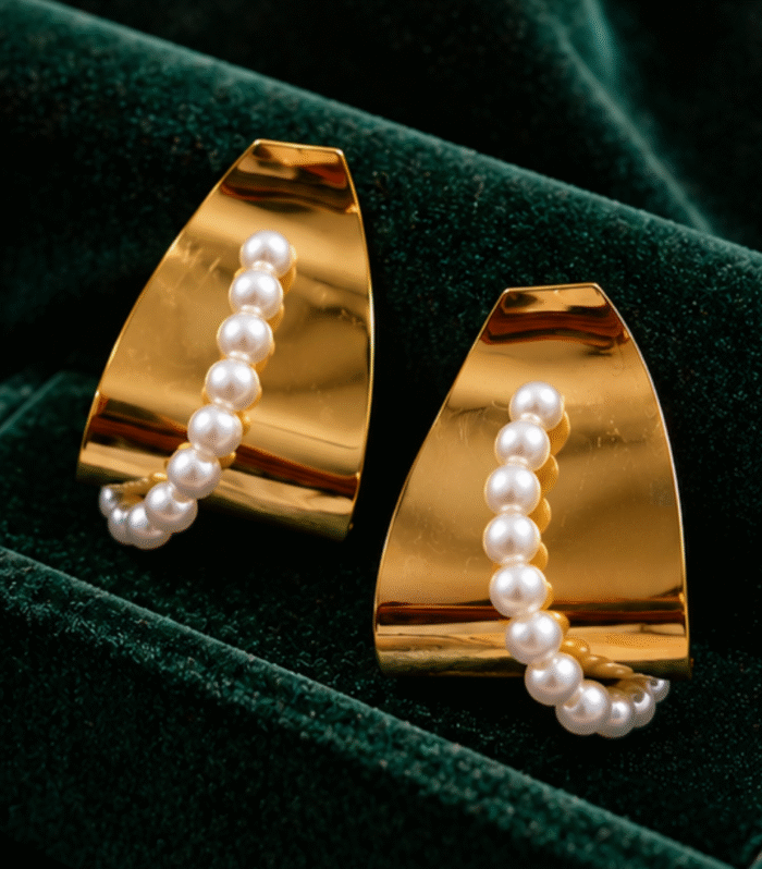 Pearl Luxe Gold Earrings